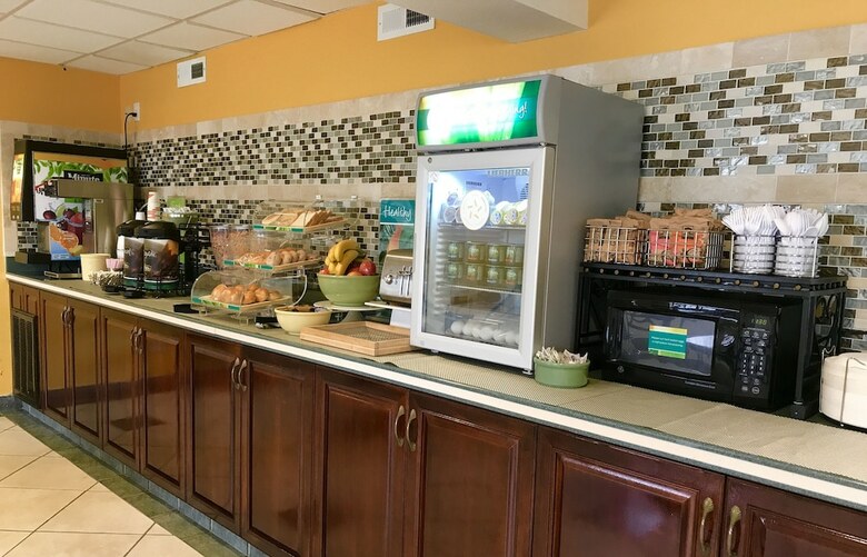 Hotel Quality Inn Little Creek