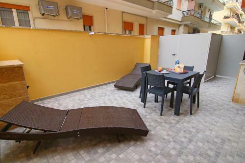 Apartamento Bilocale Del Vico 100 Mt Dal Mare