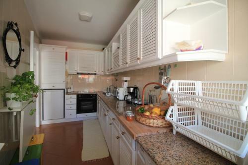 Apartamento The Sea Spot - Beach Vacations With Transfer!