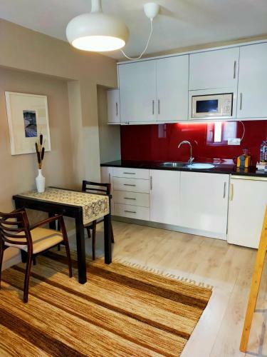 Apartamento Nas Tr�s Janelas
