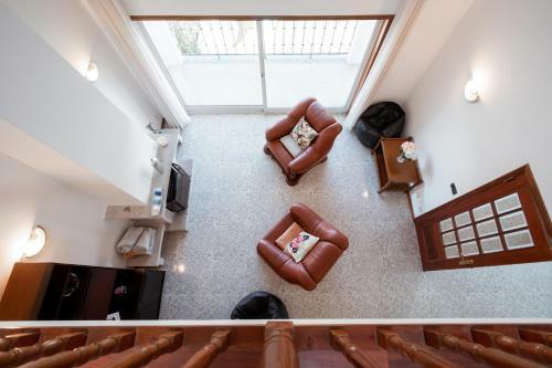 Private Gardened House - 5min From The Beach