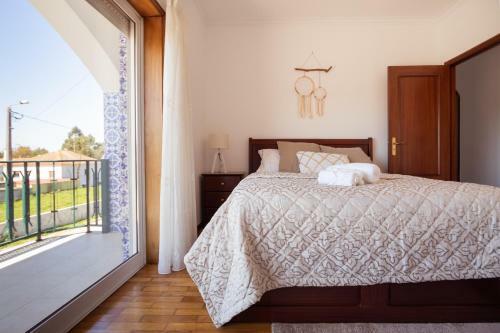 Private Gardened House - 5min From The Beach