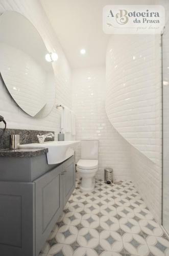 Hostal A Botoeira Da Pra�a Guest House