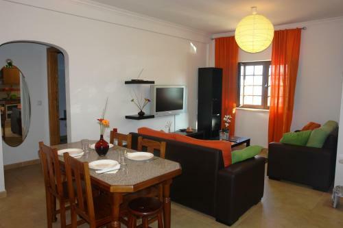 Apartamento Mirafontes Inn