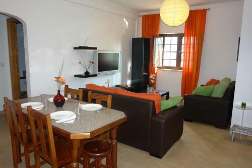 Apartamento Mirafontes Inn