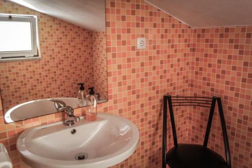 Casa De F�rias C/piscina - Viseu