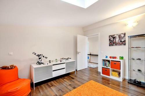 Azeit�o Damas Villa