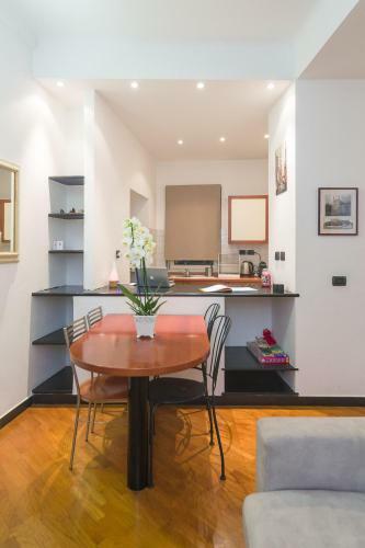 Old Port Apartment 4 Beds