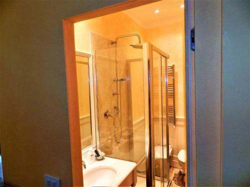 Hostal Bigo Guest House