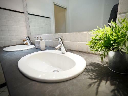 Apartamento Dimora Di Famagosta Centro - Genovabnb It