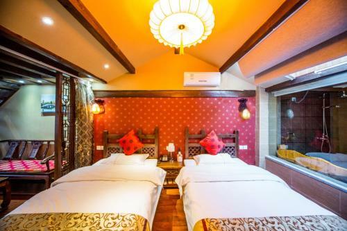 Hotel Lijiang He Mu Ju Family Inn