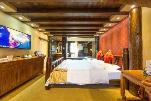 Hotel Lijiang He Mu Ju Family Inn