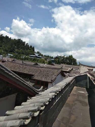 Hotel Lijiang He Mu Ju Family Inn