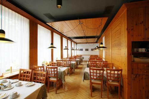 Hotel Goldener Hirsch