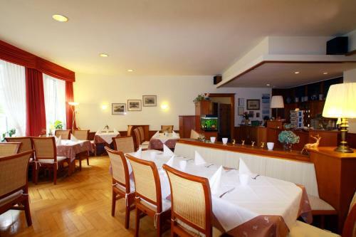 Hotel Goldener Hirsch