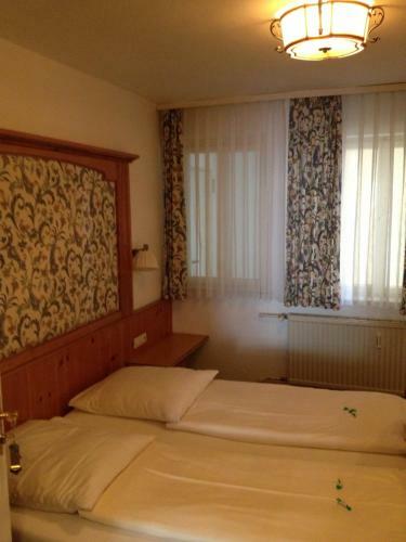 Hotel Goldener Hirsch