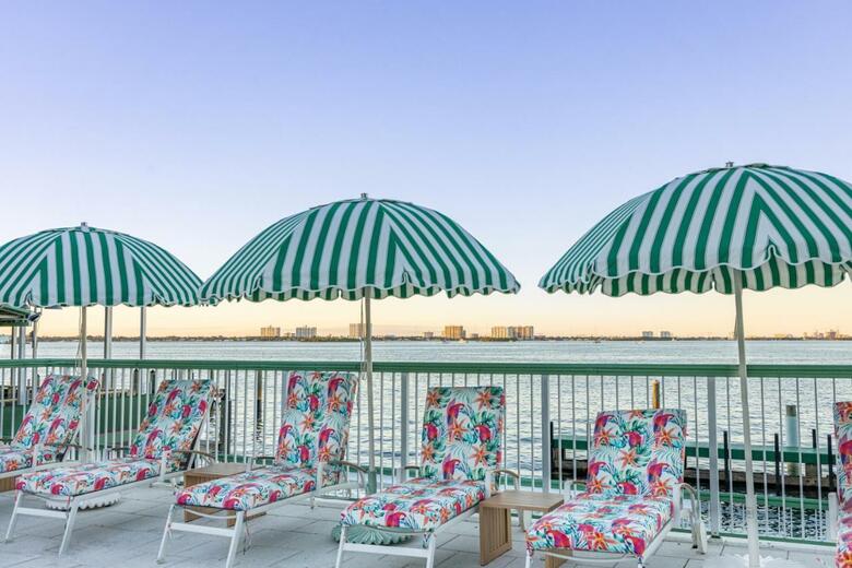 Hotel Palm Tree Club Miami