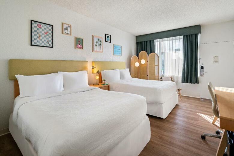 Hotel Palm Tree Club Miami
