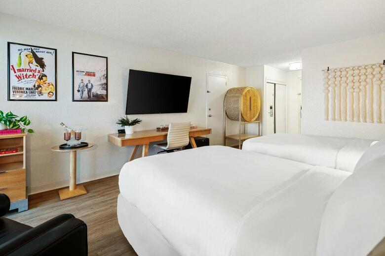 Hotel Palm Tree Club Miami