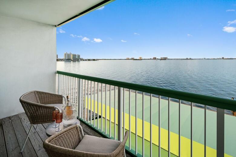 Hotel Palm Tree Club Miami
