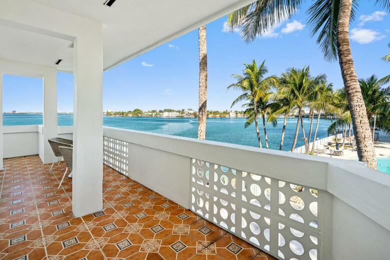 Hotel Palm Tree Club Miami