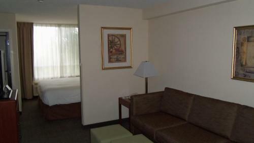 Hotel Comfort Suites - Weston