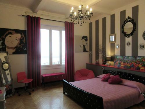 Hostal Doria House 23