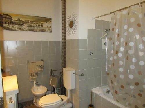 Hostal Doria House 23
