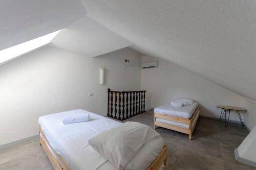 Castelli's Apartment For Your Holidays 16
