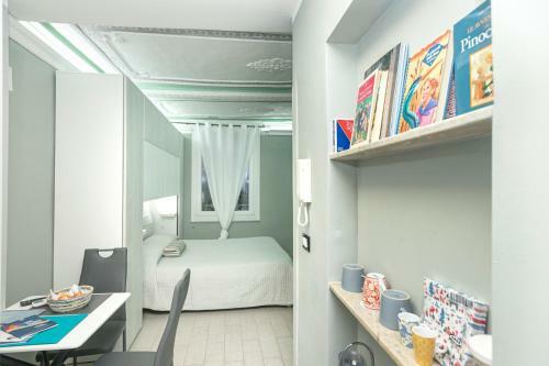 Hostal Torre Degli Orefici Dimora Medioevale