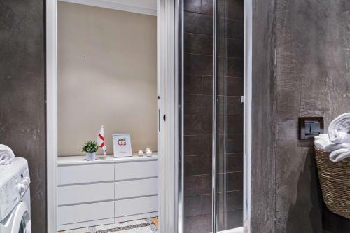 Via Roma Luxury Apartment By Wonderful Italy