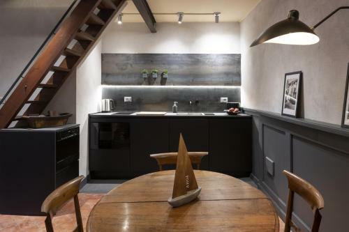 Instaura Apartments