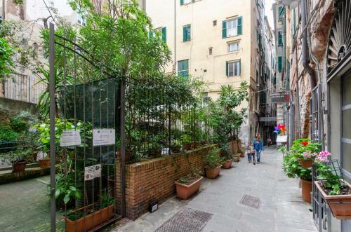 Altido Modern 2-br Apartment In Central Genoa