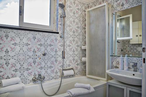 Homey Seaview Apartment By Wonderful Italy