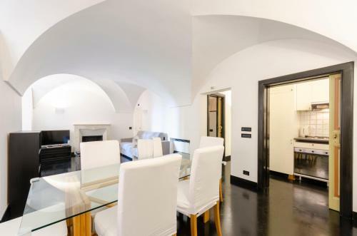 Altido Splendid 1-br Apartment In Central Genoa