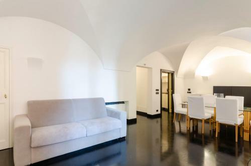 Altido Splendid 1-br Apartment In Central Genoa