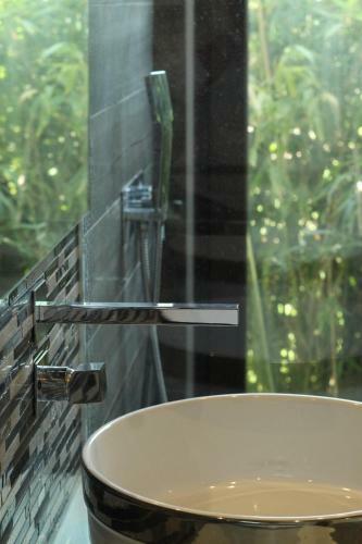 Cozy Luxury Pool Villa Bali With A Big Privat Garden