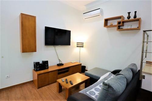 Home Encosta Dos Salgados By Bedzy - Private Jacuzzi
