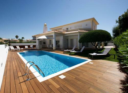Vista Villa Joia