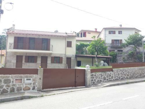 Apartamento Casa Dina Doceira