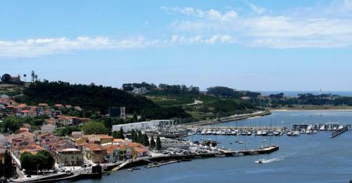 Afurada Apartment - 2 Room - 5 Persons