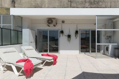 Apartamento Lovely Flat With Charming Terrace By Host Wise
