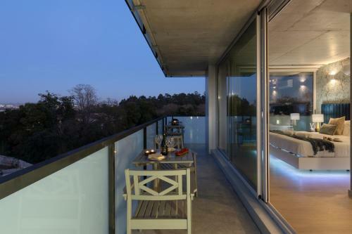 Luxurious Impressive Apartment - Balcony And Pool