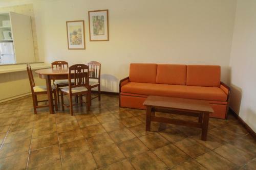 Vau Costa Beach Apartment With Pool!