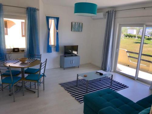 Apartamento H20-202 Clube Brisamar