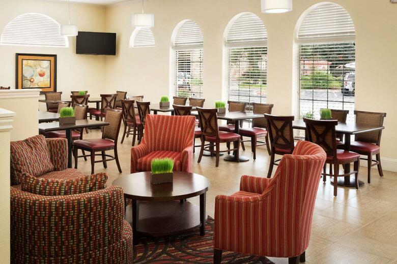 Hotel Wingate By Wyndham San Marcos