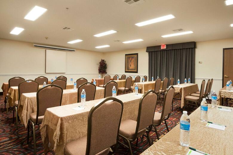 Hotel Wingate By Wyndham San Marcos