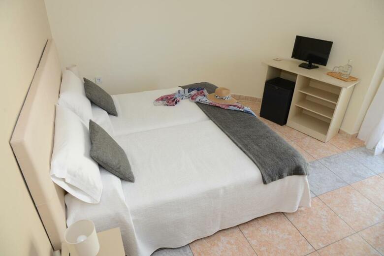 Rallye Hotel