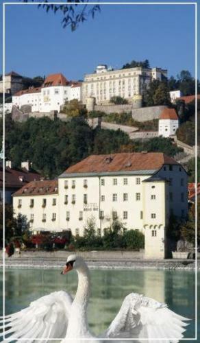 Hotel Schlo� Ort