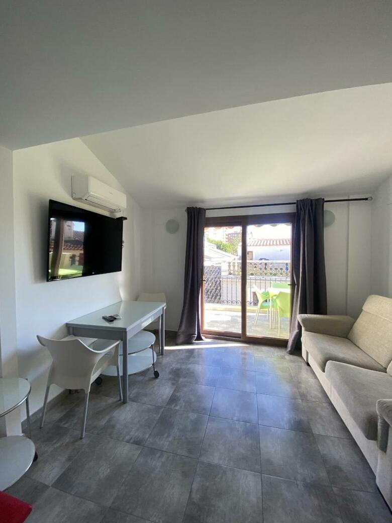Happyvila Apartments